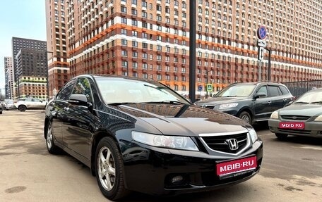 Honda Accord VII рестайлинг, 2004 год, 875 000 рублей, 1 фотография