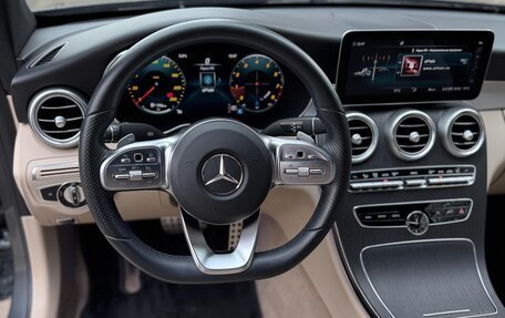 Mercedes-Benz C-Класс, 2019 год, 3 850 000 рублей, 4 фотография