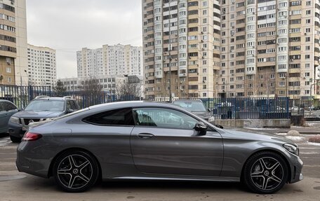 Mercedes-Benz C-Класс, 2019 год, 3 850 000 рублей, 2 фотография