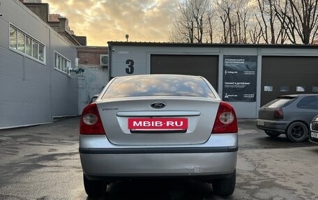 Ford Focus II рестайлинг, 2005 год, 550 000 рублей, 3 фотография