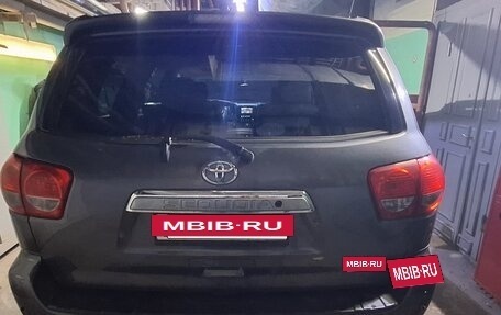 Toyota Sequoia II рестайлинг, 2013 год, 6 700 000 рублей, 13 фотография