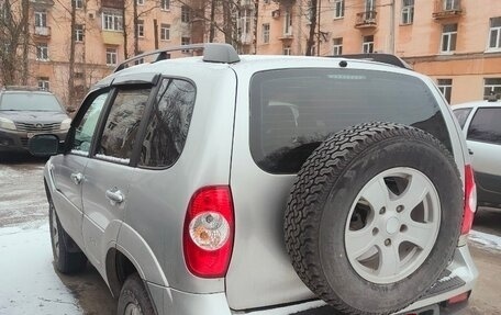 Chevrolet Niva I рестайлинг, 2011 год, 440 000 рублей, 6 фотография