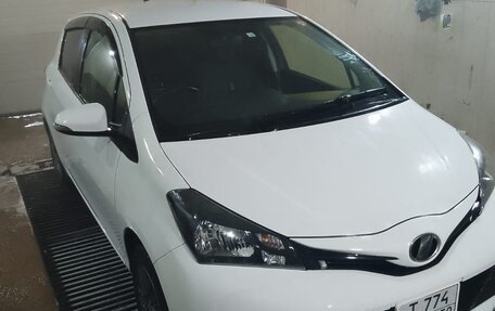 Toyota Vitz, 2016 год, 1 150 000 рублей, 2 фотография