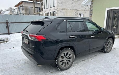 Toyota RAV4, 2019 год, 2 680 000 рублей, 4 фотография