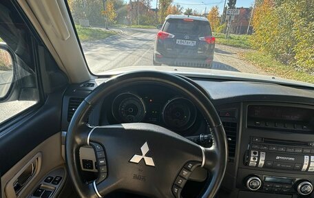 Mitsubishi Pajero IV, 2008 год, 1 400 000 рублей, 5 фотография