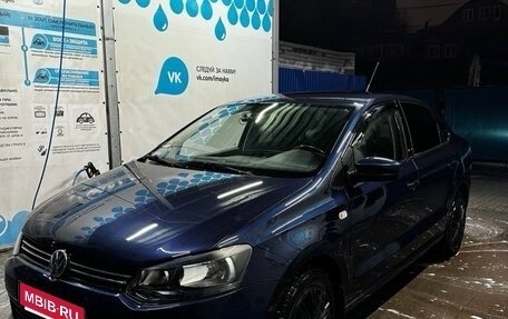 Volkswagen Polo VI (EU Market), 2012 год, 890 000 рублей, 1 фотография