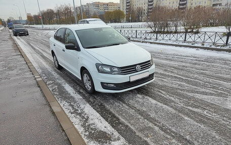 Volkswagen Polo VI (EU Market), 2020 год, 975 000 рублей, 3 фотография