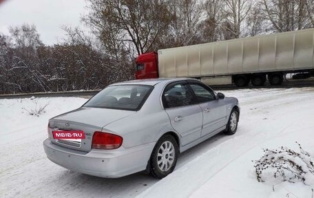 Hyundai Sonata IV рестайлинг, 2005 год, 600 000 рублей, 2 фотография