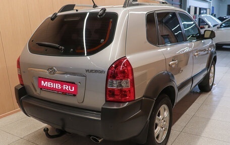 Hyundai Tucson III, 2005 год, 849 000 рублей, 6 фотография