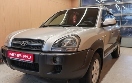 Hyundai Tucson III, 2005 год, 849 000 рублей, 3 фотография