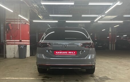 Volkswagen Passat B8 рестайлинг, 2019 год, 3 690 000 рублей, 16 фотография