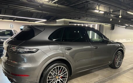 Porsche Cayenne III, 2021 год, 12 000 000 рублей, 6 фотография