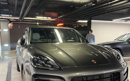 Porsche Cayenne III, 2021 год, 12 000 000 рублей, 2 фотография