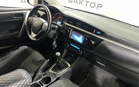 Toyota Corolla, 2014 год, 1 349 000 рублей, 10 фотография