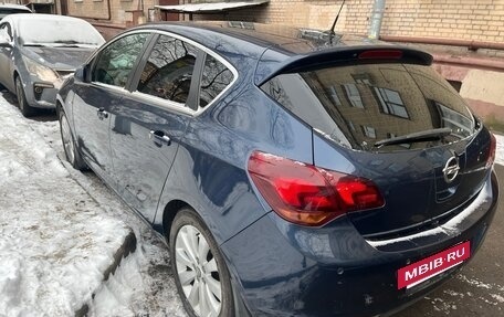 Opel Astra J, 2011 год, 600 000 рублей, 5 фотография