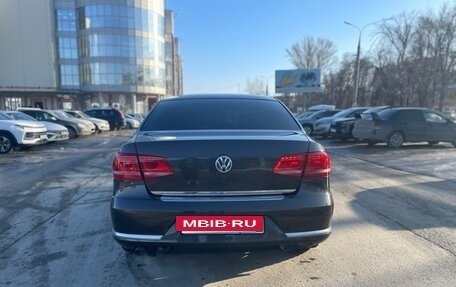 Volkswagen Passat B7, 2013 год, 1 199 000 рублей, 2 фотография