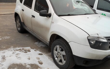 Renault Duster I рестайлинг, 2014 год, 850 000 рублей, 2 фотография