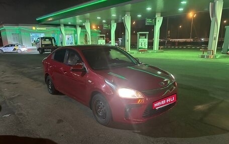 KIA Rio IV, 2018 год, 910 000 рублей, 3 фотография