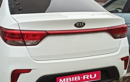 KIA Rio IV, 2017 год, 850 000 рублей, 5 фотография