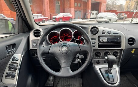 Toyota Matrix, 2002 год, 699 000 рублей, 18 фотография