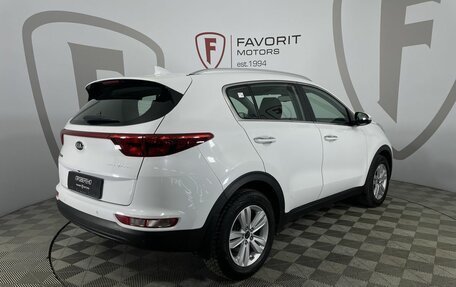 KIA Sportage IV рестайлинг, 2018 год, 2 300 000 рублей, 6 фотография