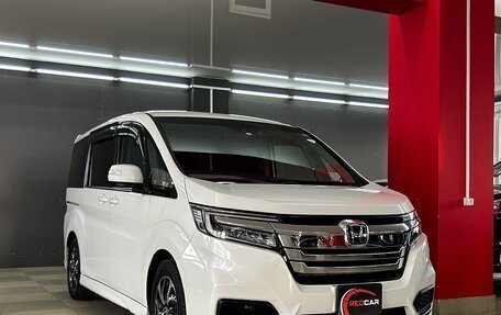 Honda Stepwgn IV, 2019 год, 2 590 000 рублей, 2 фотография