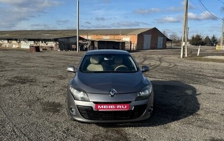 Renault Megane III, 2008 год, 600 000 рублей, 13 фотография