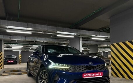 KIA K5, 2021 год, 2 490 000 рублей, 1 фотография