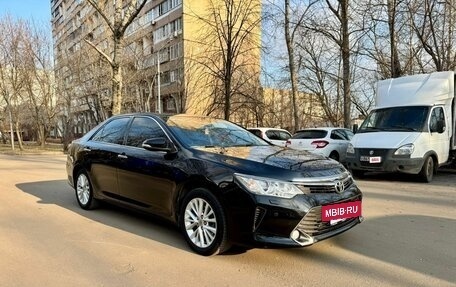 Toyota Camry, 2015 год, 2 270 000 рублей, 2 фотография