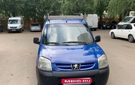 Peugeot Partner II рестайлинг 2, 2010 год, 420 000 рублей, 3 фотография