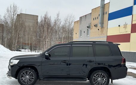 Toyota Land Cruiser 200, 2015 год, 4 799 000 рублей, 4 фотография