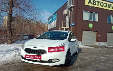 KIA cee'd III, 2015 год, 1 490 000 рублей, 16 фотография