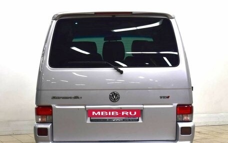 Volkswagen Caravelle T4, 2001 год, 1 040 000 рублей, 3 фотография