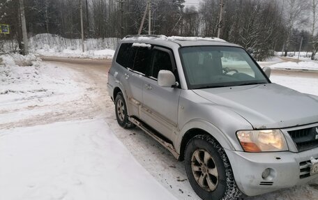 Mitsubishi Pajero III рестайлинг, 2005 год, 780 000 рублей, 1 фотография