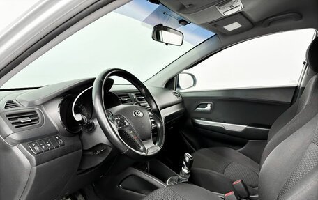 KIA Rio III рестайлинг, 2016 год, 999 000 рублей, 20 фотография