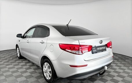 KIA Rio III рестайлинг, 2016 год, 999 000 рублей, 8 фотография