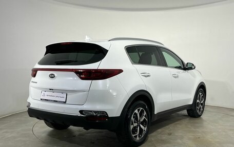 KIA Sportage IV рестайлинг, 2020 год, 2 240 000 рублей, 4 фотография