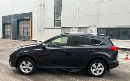 Toyota RAV4, 2013 год, 2 050 000 рублей, 2 фотография