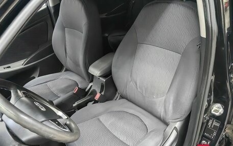 Hyundai Solaris II рестайлинг, 2012 год, 718 000 рублей, 6 фотография