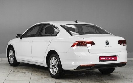 Volkswagen Passat B8 рестайлинг, 2022 год, 3 999 000 рублей, 2 фотография