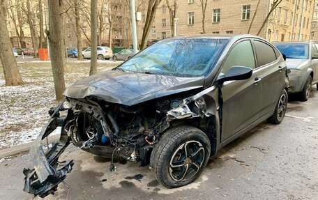 Hyundai Solaris II рестайлинг, 2011 год, 350 000 рублей, 4 фотография