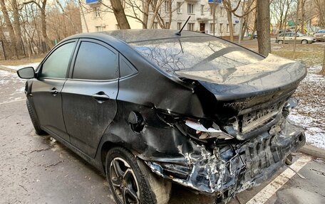 Hyundai Solaris II рестайлинг, 2011 год, 350 000 рублей, 3 фотография