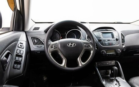 Hyundai ix35 I рестайлинг, 2013 год, 1 398 000 рублей, 36 фотография