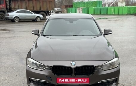 BMW 3 серия, 2015 год, 1 400 000 рублей, 2 фотография