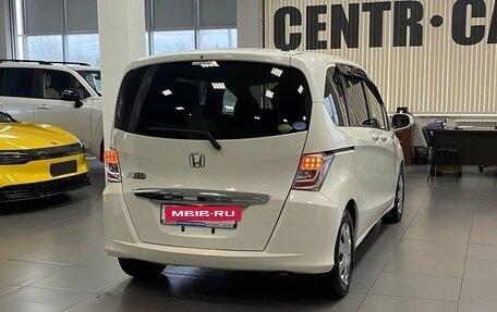 Honda Freed I, 2012 год, 1 095 000 рублей, 5 фотография