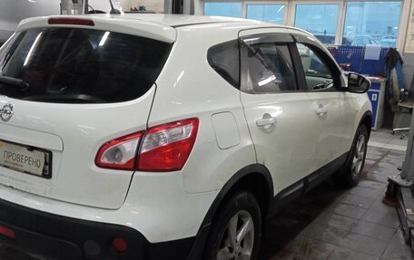 Nissan Qashqai, 2011 год, 820 000 рублей, 3 фотография