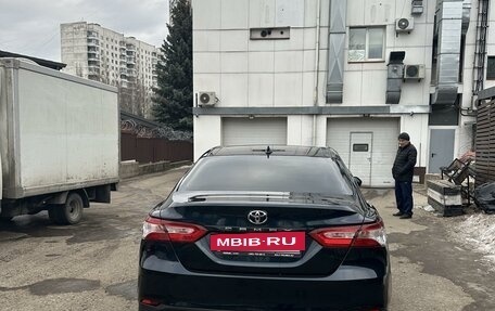 Toyota Camry, 2020 год, 2 650 000 рублей, 3 фотография