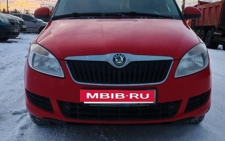 Skoda Fabia II, 2011 год, 750 000 рублей, 2 фотография