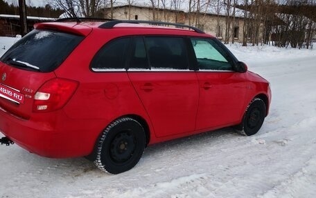 Skoda Fabia II, 2011 год, 750 000 рублей, 3 фотография