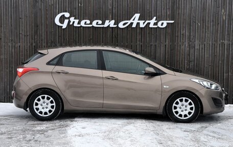 Hyundai i30 II рестайлинг, 2014 год, 950 000 рублей, 6 фотография